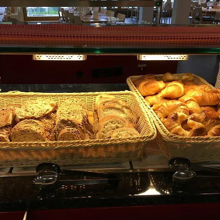 Ξενοδοχείο Seebueel